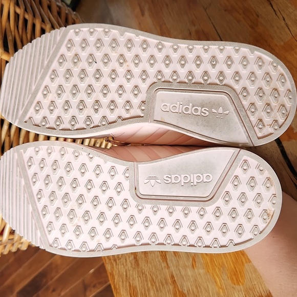 Adidas NMD Roses Pink Women's Trainers sz 6 - Picture 7 of 16